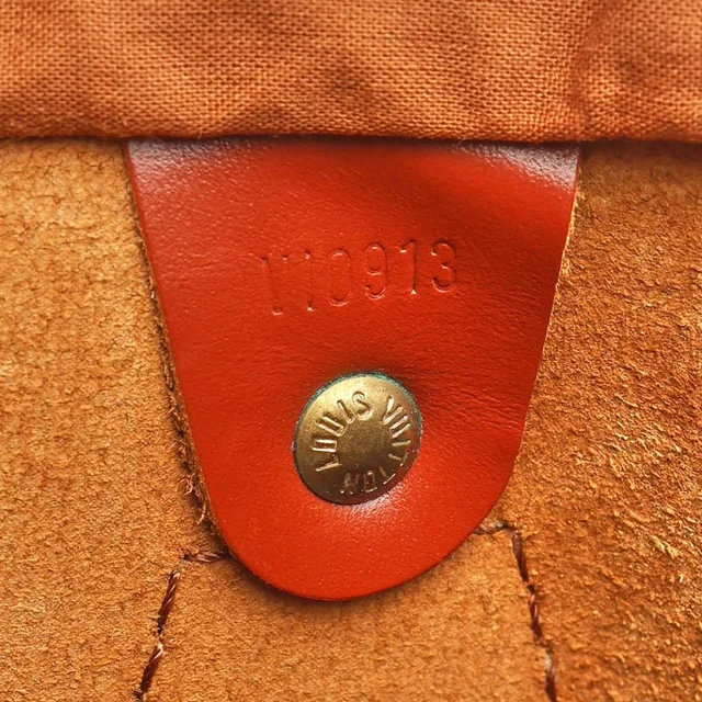 Louis Vuitton Epi Speedy 30 Bag in Suede from A Retro Tale, photo 9 of 11