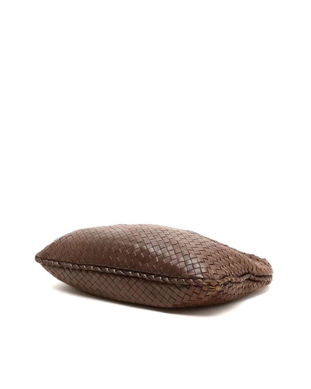 Bottega Veneta Small Intrecciato Hobo Bag in Woven leather from A Retro Tale, photo 5 of 9