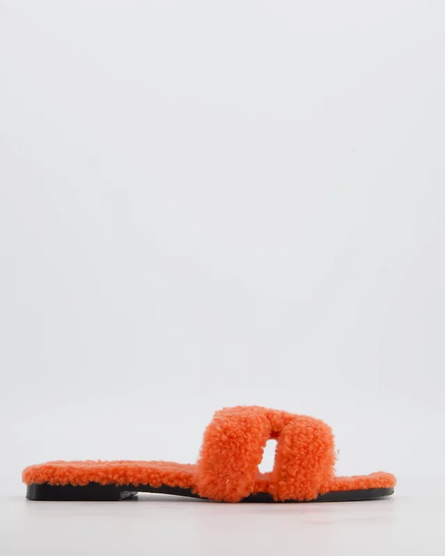 Hermès Orange Shearling Teddy Sandal Size EU 38 in Orange from Sellier