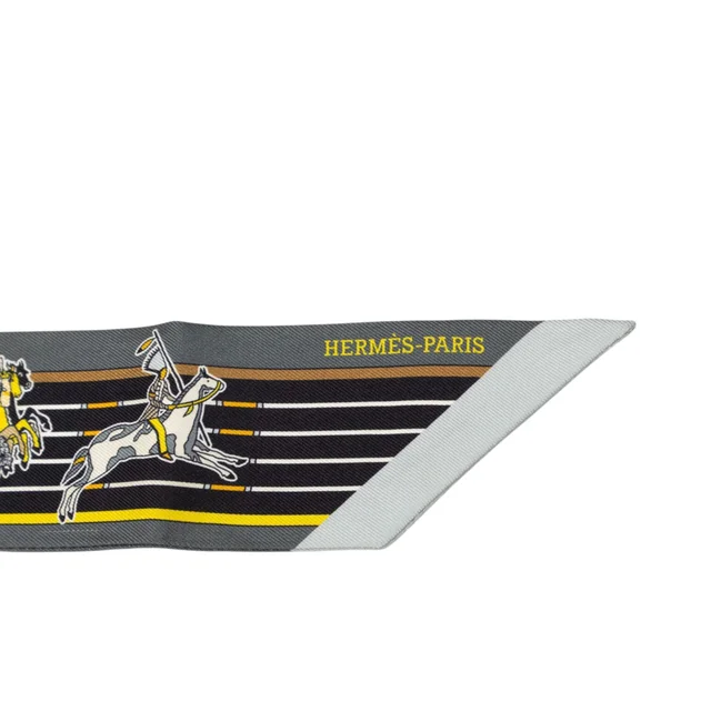 Black Hermès Pani La Shar Pawnee Twilly Silk Scarf Scarves in Black Silk from Designer Revival, photo 2 of 2