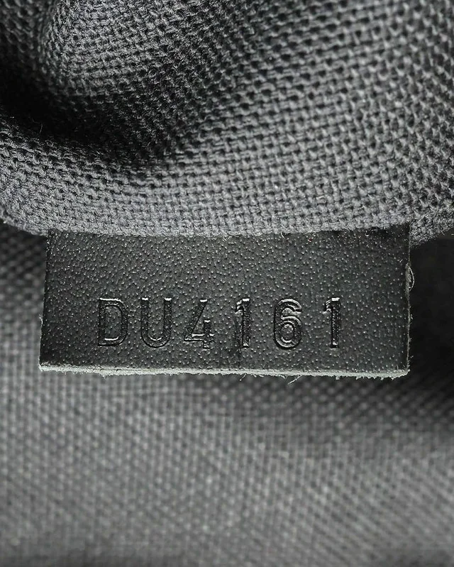 Louis Vuitton Damier Graphite Tadao Bag in Grey Canvas from A Retro Tale, photo 9 of 10