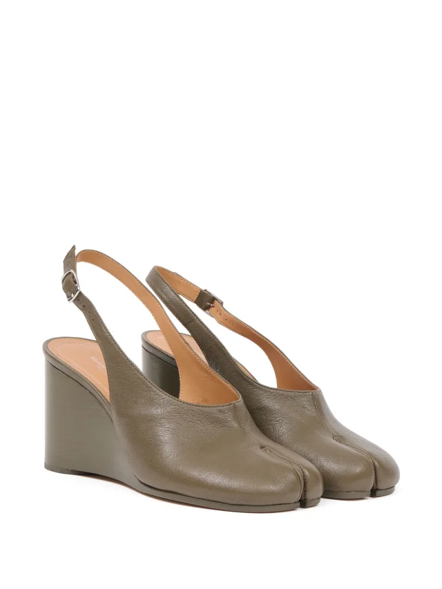 Maison Margiela leather pumps, photo 2 of 2 from FARFETCH