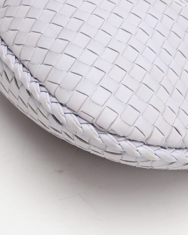 Bottega Veneta Medium Intrecciato Hobo Bag in Woven leather from A Retro Tale, photo 6 of 9