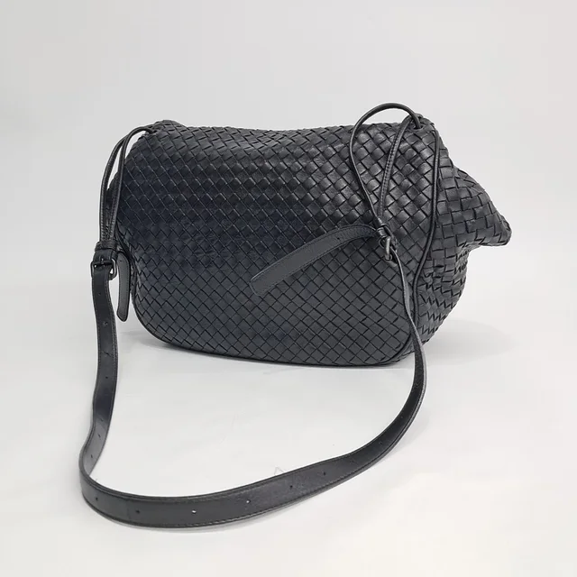 Bottega Veneta mesh shoulder bag from GUGUS, photo 2 of 6