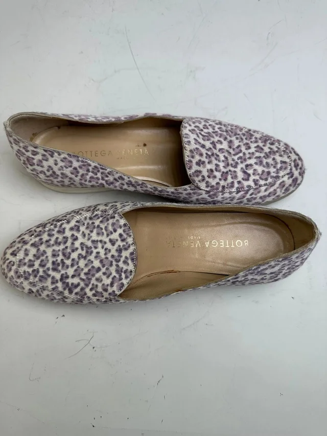 Bottega Veneta Vintage Embossed Leather Flats White Purple Eu36.5, Women's (Size 5. ) in white Leather from Grailed