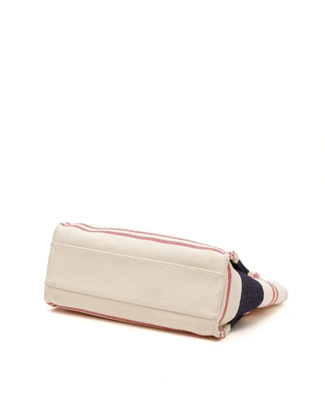 Chanel Deauville MM Tote Bag in Canvas from A Retro Tale, photo 6 of 14