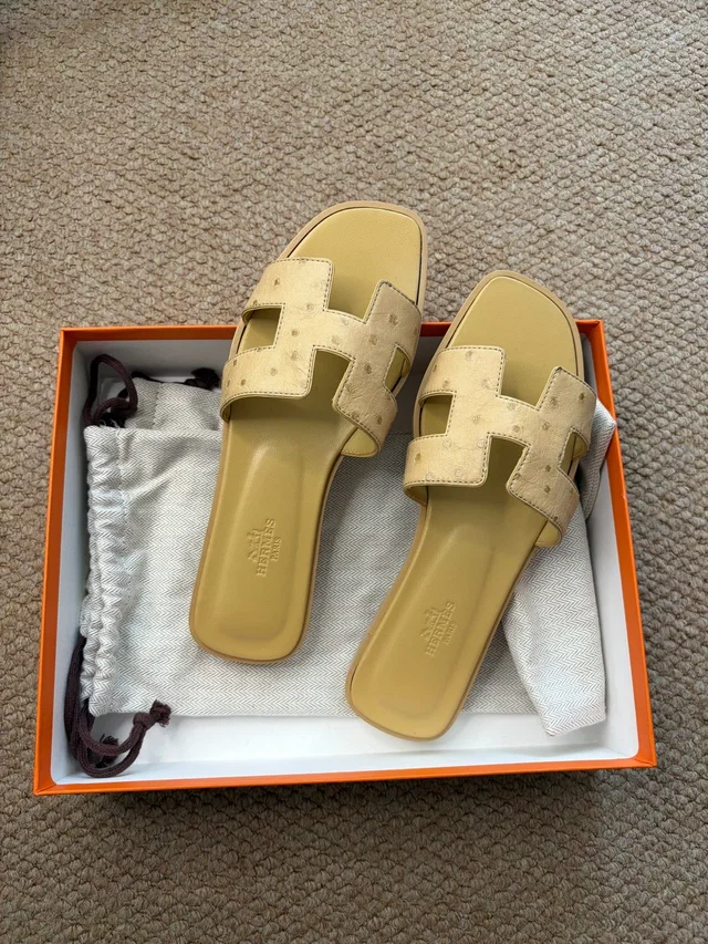 Size 38 - Hermes Oran Sandals Yellow Ostrich Leather in Yellow Ostrich from Luxury Promise