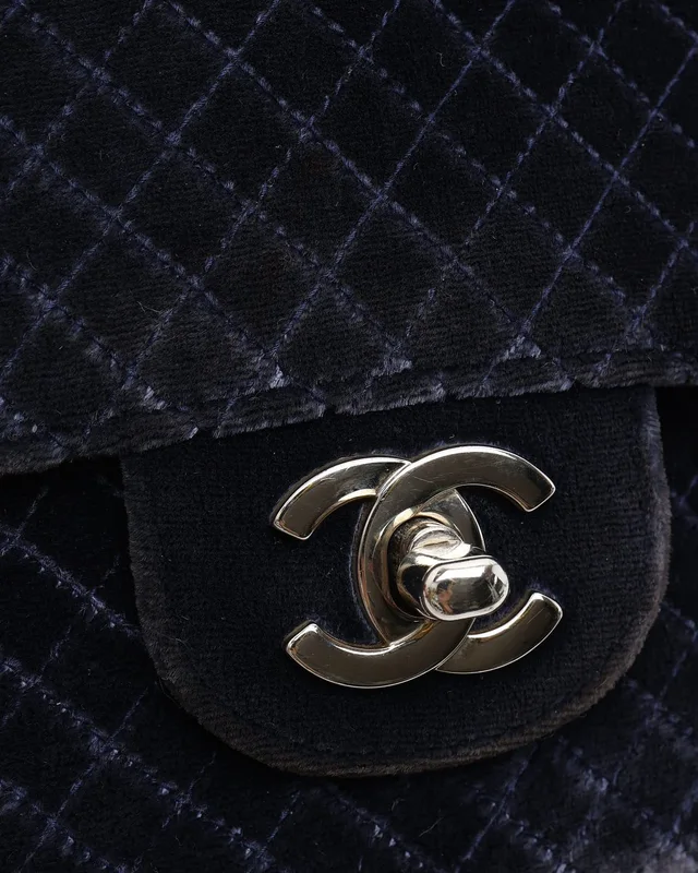 Chanel Medium Micro Quilted Velvet Single Flap Bag in Velvet from A Retro Tale, photo 6 of 13