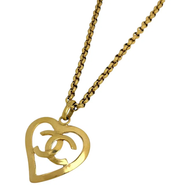 Chanel Necklace CC Logo Heart Gold Plated in Gold from The Reluxe