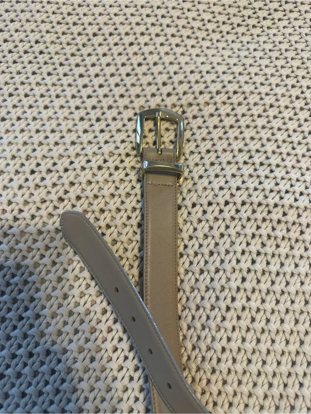 Tod's Talbot's Taupe Leather Women's Belt With Polished Gold Buckle in brown|red Leather from Poshmark