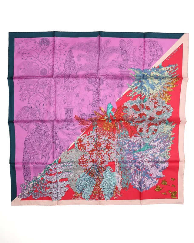 Hermès Carré 90 Les Légendes de L'Arbre Silk Scarf in Silk from A Retro Tale, photo 2 of 2