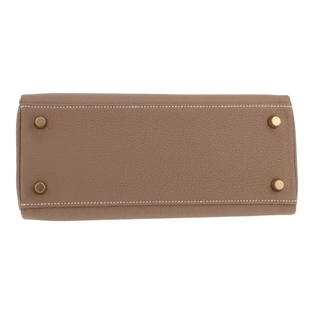 Hermès Kelly 25 cm handbag in Taupe Togo leather from Collector Square, photo 3 of 6