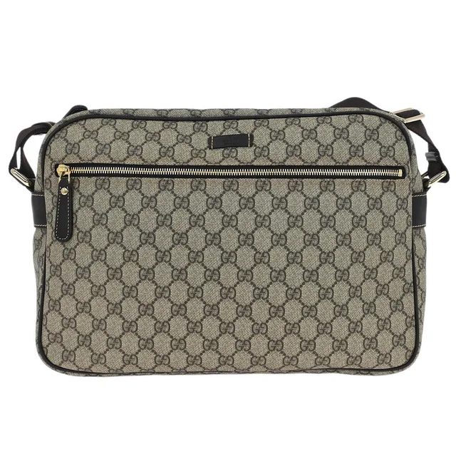 Gucci Beige GG Supreme Shoulder Bag in Beige Coated canvas from AMORE Vintage Tokyo