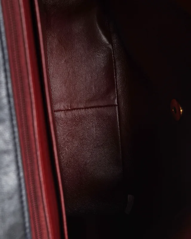 Chanel CC Classic Crossbody Bag in Leather from A Retro Tale, photo 8 of 11