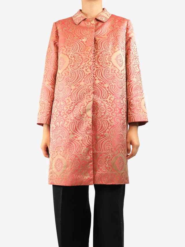 Max Mara Pink jaquard button up jacket - size UK 12 in Pink from Sign of the Times
