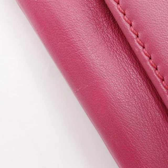 Valentino Garavani Va Voom Clutch Leather in Leather from Her-Age, photo 10 of 25