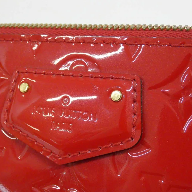Louis Vuitton Vernis Montebello enamel handbag in Red Resin / Acrylic from LuxUness, photo 5 of 10