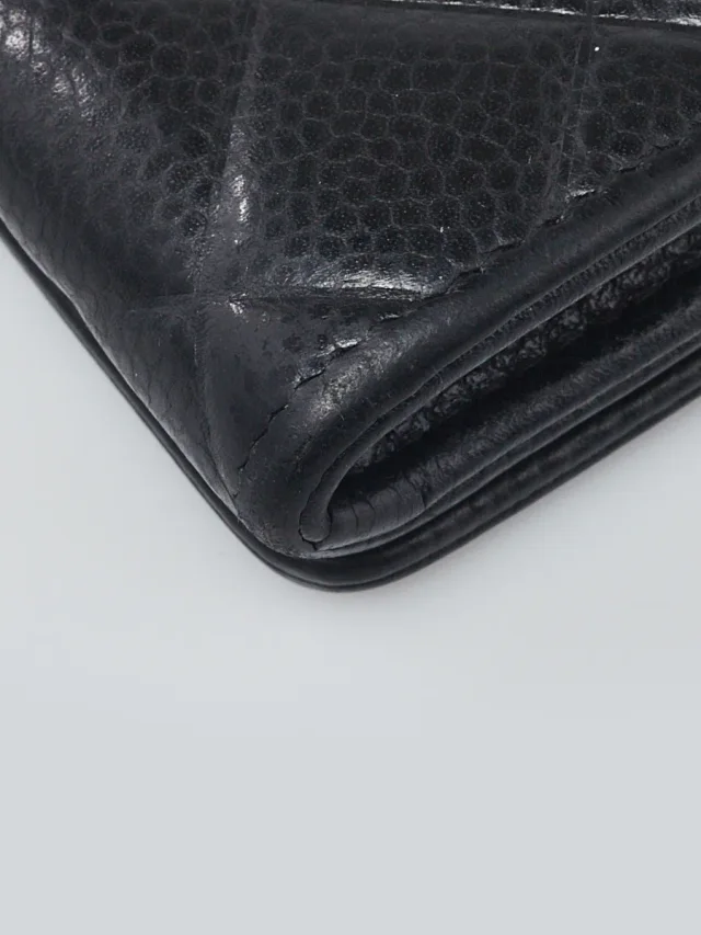 Chanel Black Quilted Caviar Leather CC Bifold Wallet in Black Caviar leather from Yoogis, photo 3 of 8