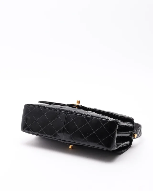 Chanel Classic Patent Medium Double Face Hobo Bag in Patent leather from A Retro Tale, photo 4 of 10
