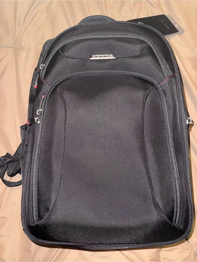 Samsonite Backpack in black from Poshmark