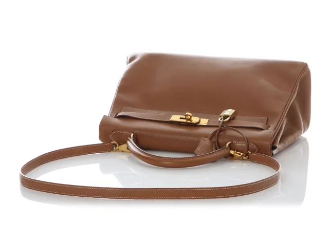 Hermès Vintage Gold Courchevel Kelly 32 in Gold Epsom leather from Ann's Fabulous Finds, photo 7 of 11