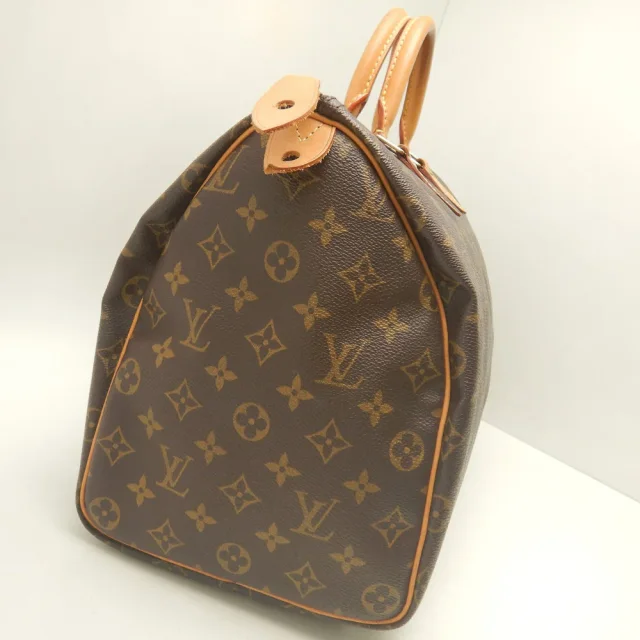 Louis Vuitton Speedy40 Monogram Handbag in Brown Canvas from LuxUness, photo 3 of 8