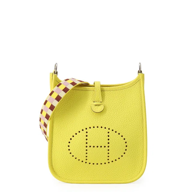 Hermès Evelyne Long Maxi Quadrille Lime Taurillon Clemence Size TPM in Clemence leather from GALLERY RARE