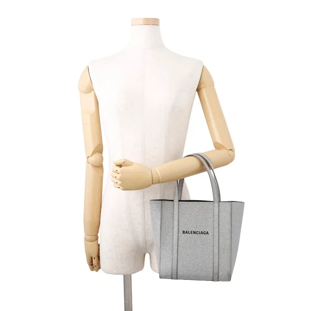 Balenciaga Everyday Tote Silver551815 Leather Size XXS in Leather from GALLERY RARE, photo 4 of 18