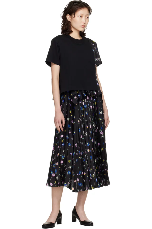 sacai Black Floral Print T-shirt, photo 4 of 4 from SSENSE