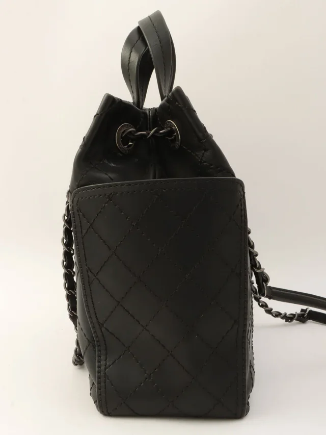 Chanel Wild Stitch 2-way Tote Bag, Black, manufactured around 2015 in Black Leather from VINTAGE QOO TOKYO, photo 4 of 12