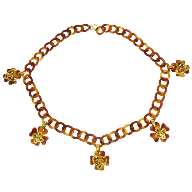 Chanel Acrylic Chain Belt Clover 95P Small Good in Resin from AMORE Vintage Tokyo