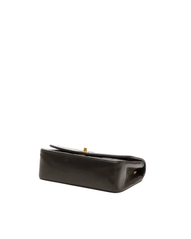 Chanel CC Medium Diana Flap Bag in Woven leather from A Retro Tale, photo 5 of 11