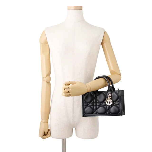 Dior Book Tote Mini Macro Cannage BlackS5573OWHP Calf Leather in Calfskin from GALLERY RARE, photo 11 of 17