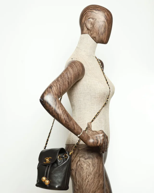 Chanel CC Chain Bucket Bag in Leather from A Retro Tale, photo 13 of 13