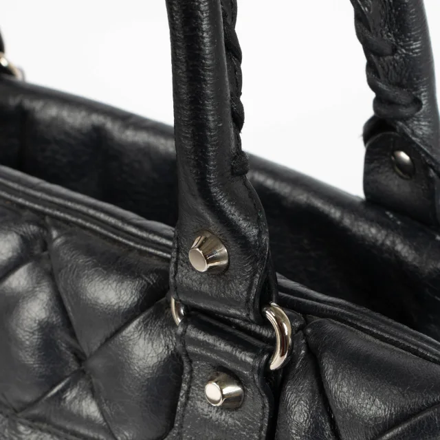 Balenciaga Blue Leather Quilted Plombe Shoulder Bag in Blue Leather from Labellov, photo 6 of 7
