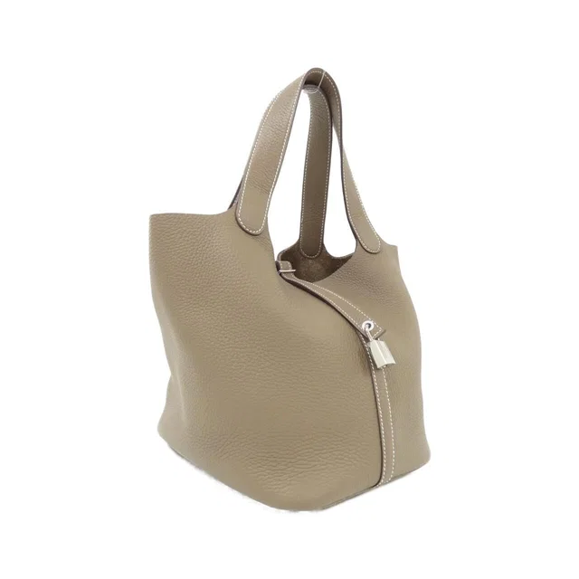 Hermès Picotin Lock MM in Clemence leather from The Reluxe