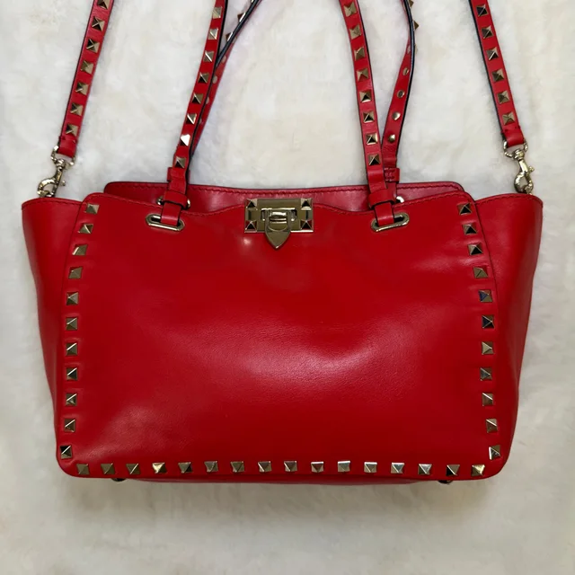 Valentino Garavani Red Leather Crossbody / Shoulder Bag in Red Leather from SparklesnDreams