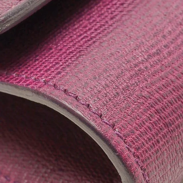 Saint Laurent Y Line Clutch Bag in Leather from A Retro Tale, photo 7 of 10