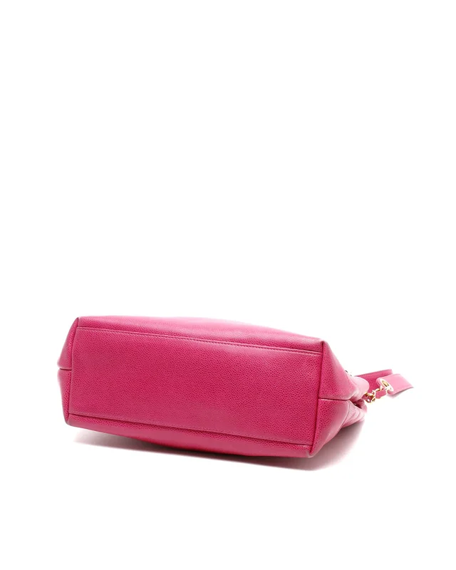 Chanel CC Tote Bag in Caviar leather from A Retro Tale, photo 5 of 10