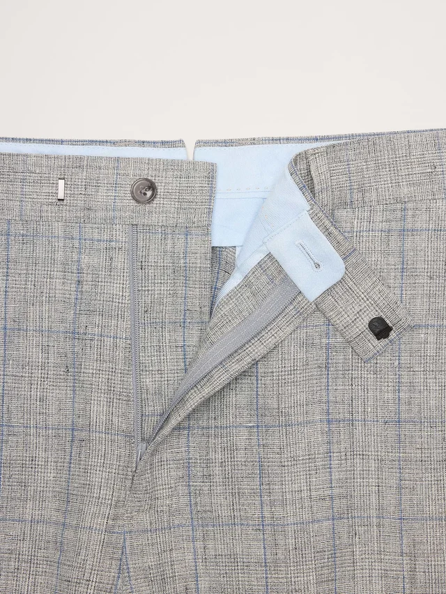 Banana Republic Straight Plaid Linen Suit Pant in Gray Plaid, photo 6 of 7 from Banana Republic (US)