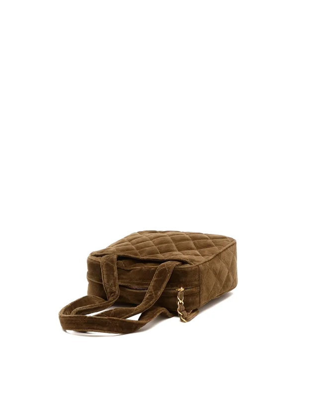 Chanel Velvet Bag in Velvet from A Retro Tale, photo 4 of 9