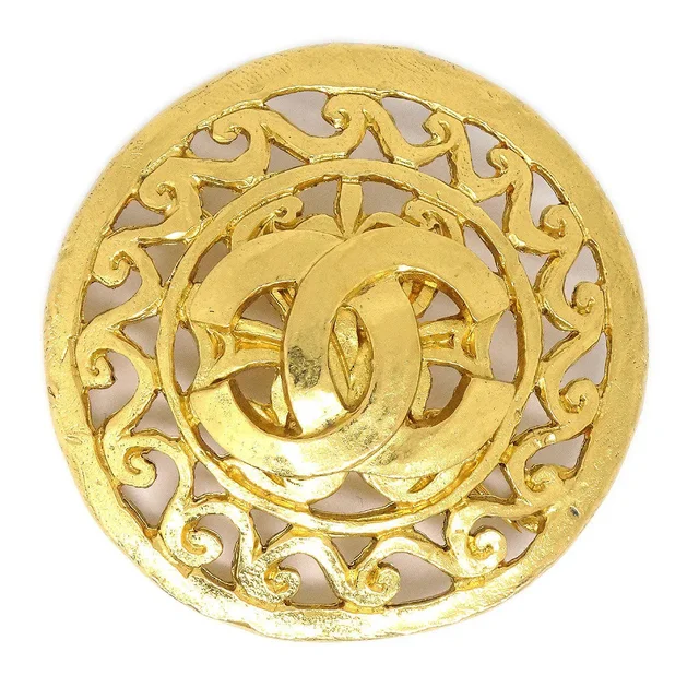 Chanel 1995 Fretwork Paisley Round Brooch Gold in Gold from AMORE Vintage Tokyo