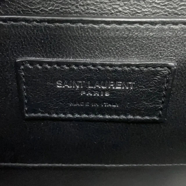 Saint Laurent Solferino Medium Satchel Black711039AAB9H1000 Patent Leather Size Medium in Patent leather from GALLERY RARE, photo 17 of 18