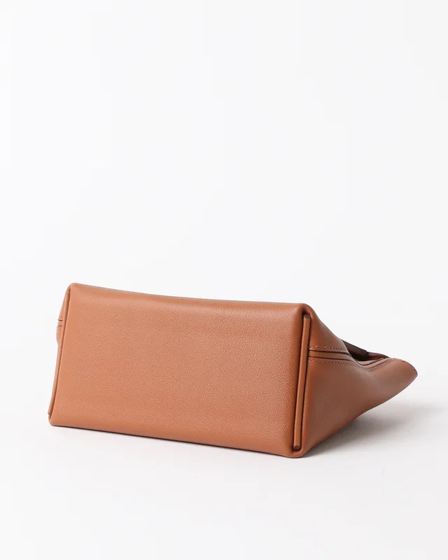 Hermès 24/ -21 Veau Swift Evercolor Bag in Swift leather from A Retro Tale, photo 6 of 12
