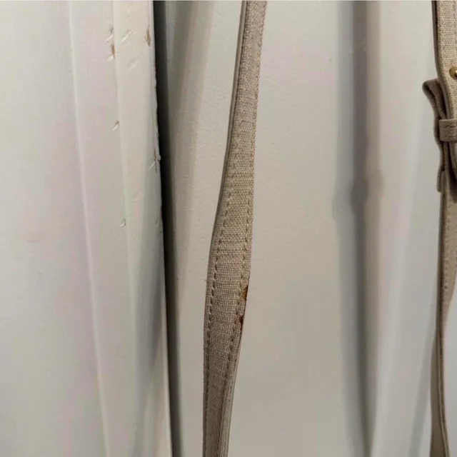 Jacquemus Women's Shoulder bags - Cream/Tan in neutral|brown from Depop, photo 4 of 4