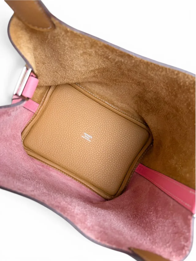 Hermès Rose Azalee Sesame Clemence Casaque Picotin Lock 18 in Pink Clemence leather from Season 2 Consign, photo 9 of 9