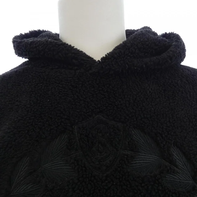 Burberry Sweatshirts & hoodies from LuxUness, photo 2 of 2