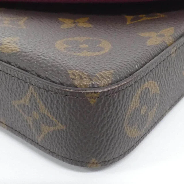 Louis Vuitton Monogram Shoulder Bag in Brown Canvas from LuxUness, photo 3 of 9