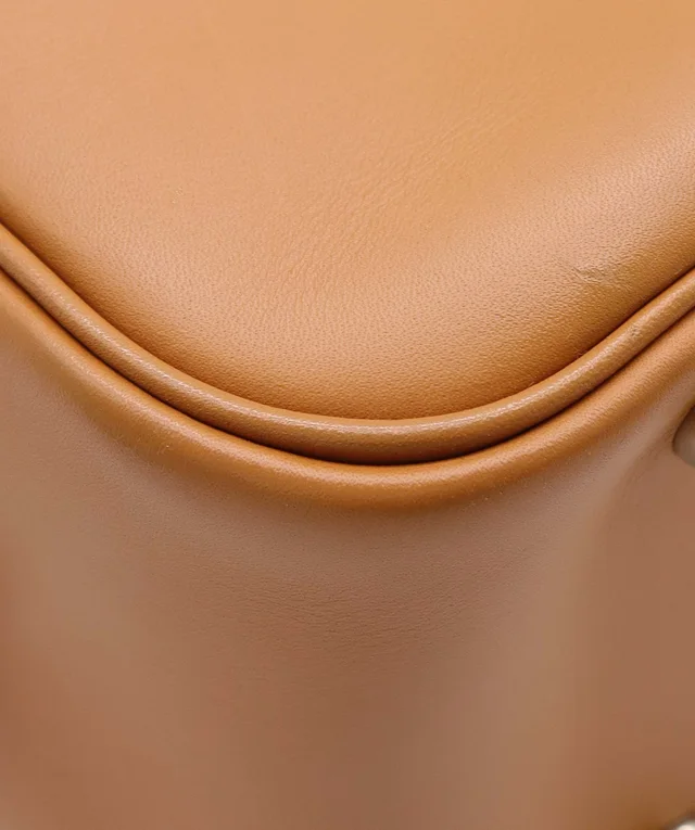 Hermès Plume 28 Naturel Veau Chamonix Hand Bag 2004 Square H Palladium Hardware in Calfskin from Luxury Promise, photo 9 of 14