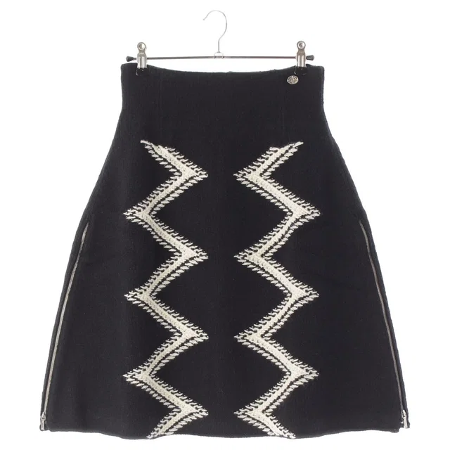 Chanel Wool Cashmere Side Zip Knit Skirt Black White 36 in Black Cashmere from The Reluxe